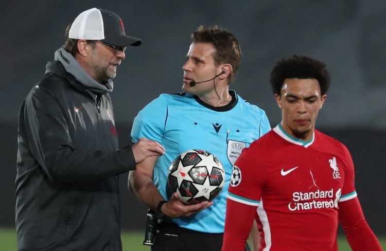 马内：阿诺德的防守不像外界说的那样差；沙特比我想象的更棒