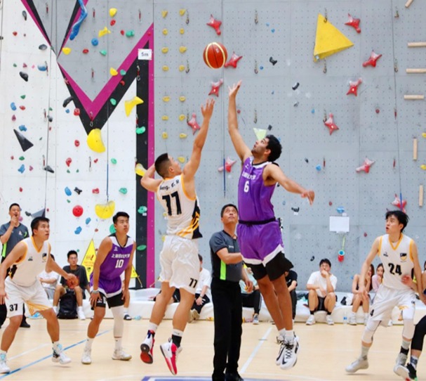 NFL常规赛诸强新秀最佳操作：达特梦幻脚步连线 斯塔克斯起跳截击